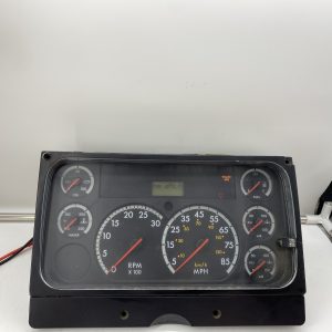 2002 FREIGHTLINER FL70 USED DASHBOARD INSTRUMENT CLUSTER