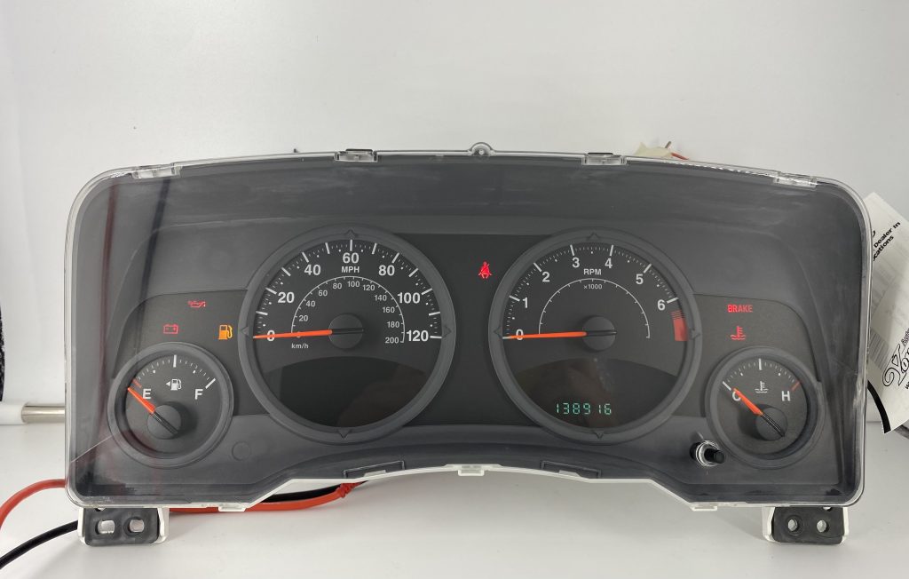 2008 JEEP COMPASS USED DASHBOARD INSTRUMENT CLUSTER FOR SALE (MPH