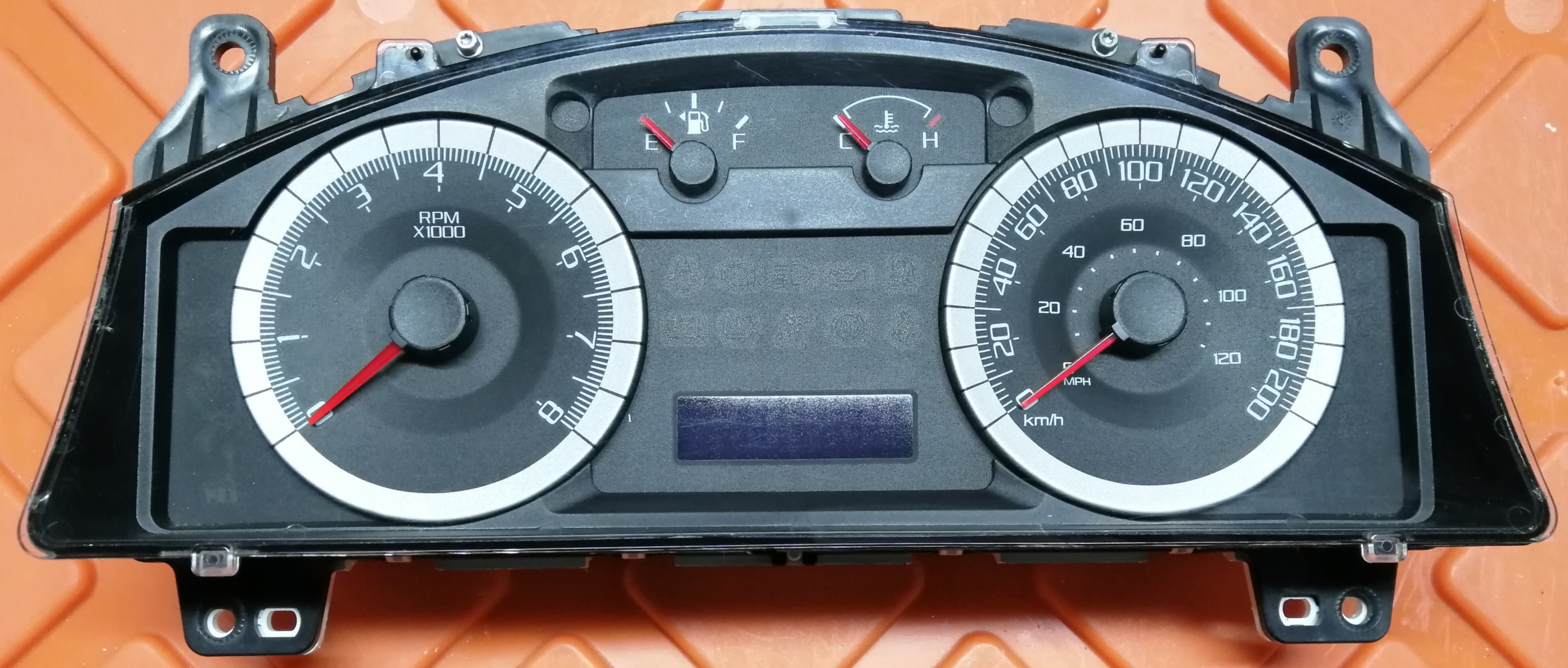  Gauge Cluster 