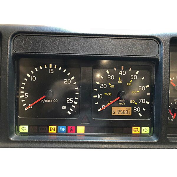 1999-2003 VOLVO VNL INSTRUMENT CLUSTER