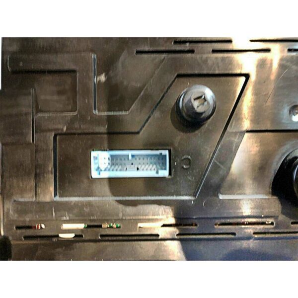 2006-2014 VOLVO VNL INSTRUMENT CLUSTER