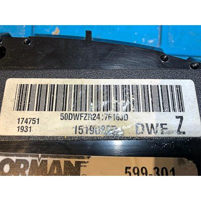 2003-2005 GMC SIERRA Used Instrument Cluster For Sale