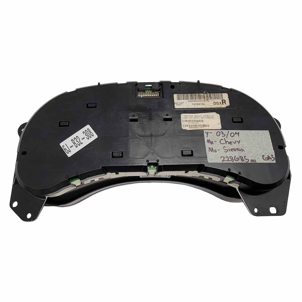 2003-2004 CHEVY SIERRA USED INSTRUMENT CLUSTER PART# 15182146