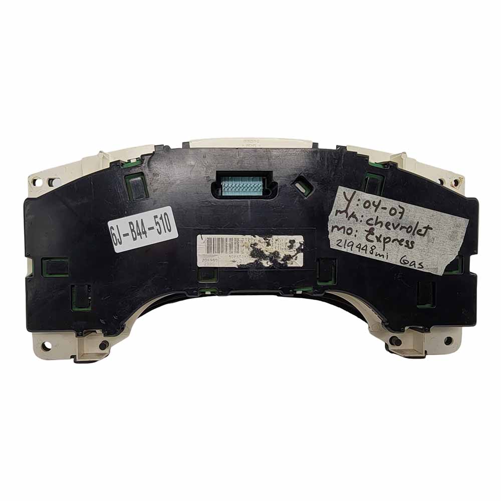 2004-2007 CHEVY EXPRESS USED INSTRUMENT CLUSTER PART#