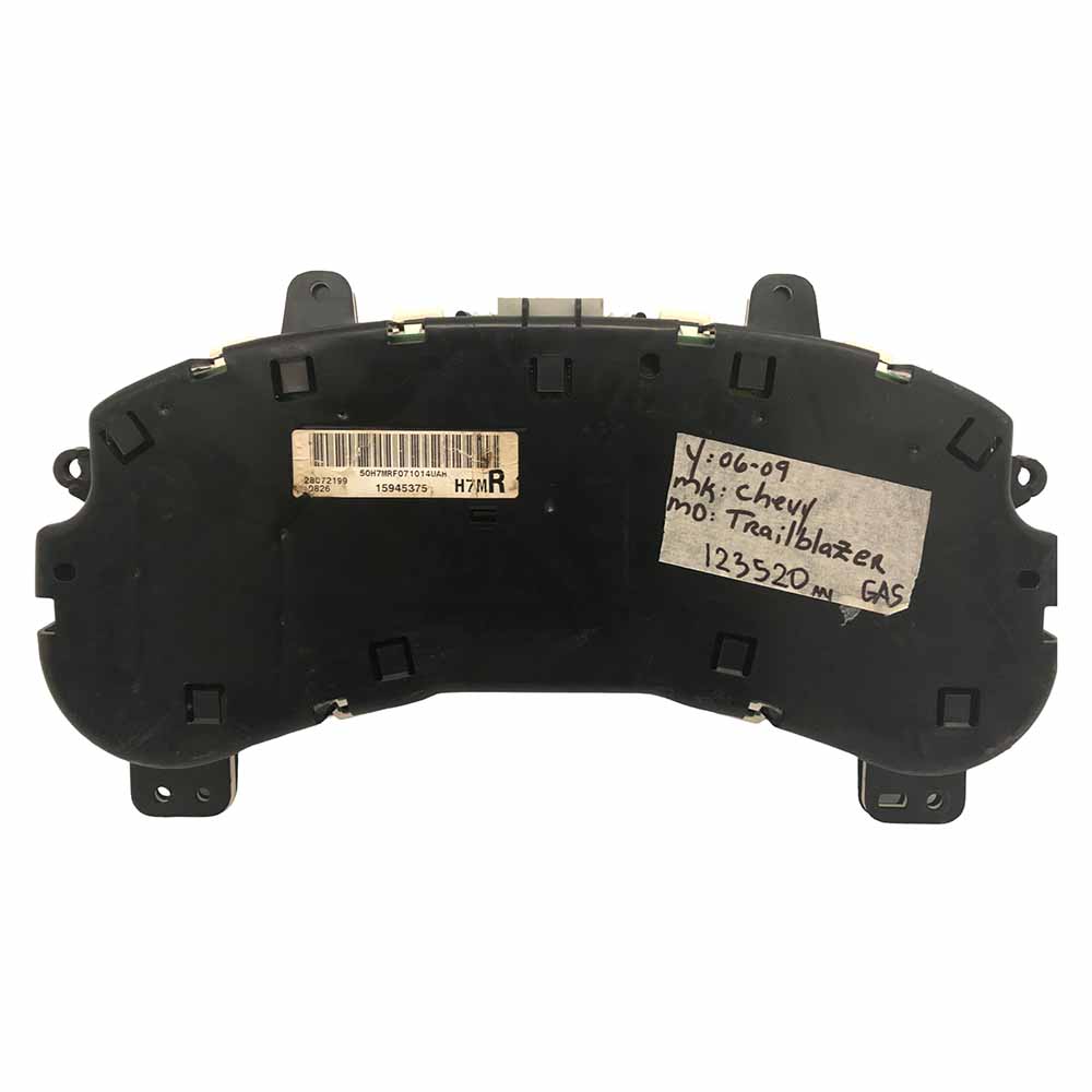 2006-2009 CHEVY TRAILBLAZER USED INSTRUMENT CLUSTER PART# 15945375